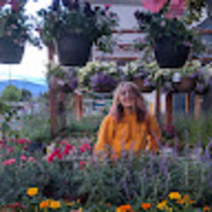 Meet your Posher, Abbey